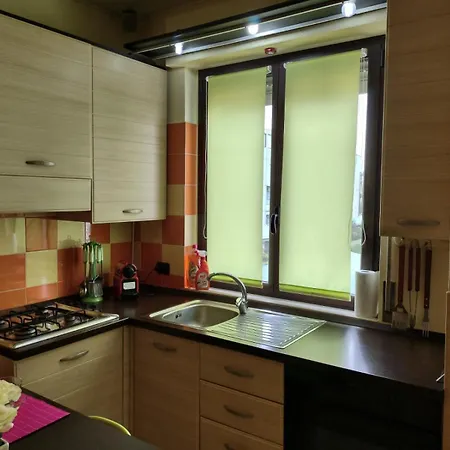 Selida Aquamarine House Vasto