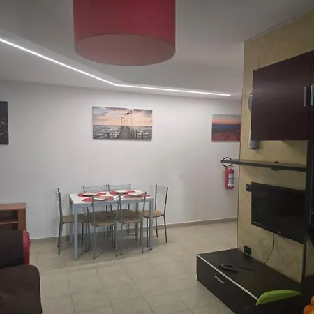 Selida Aquamarine House